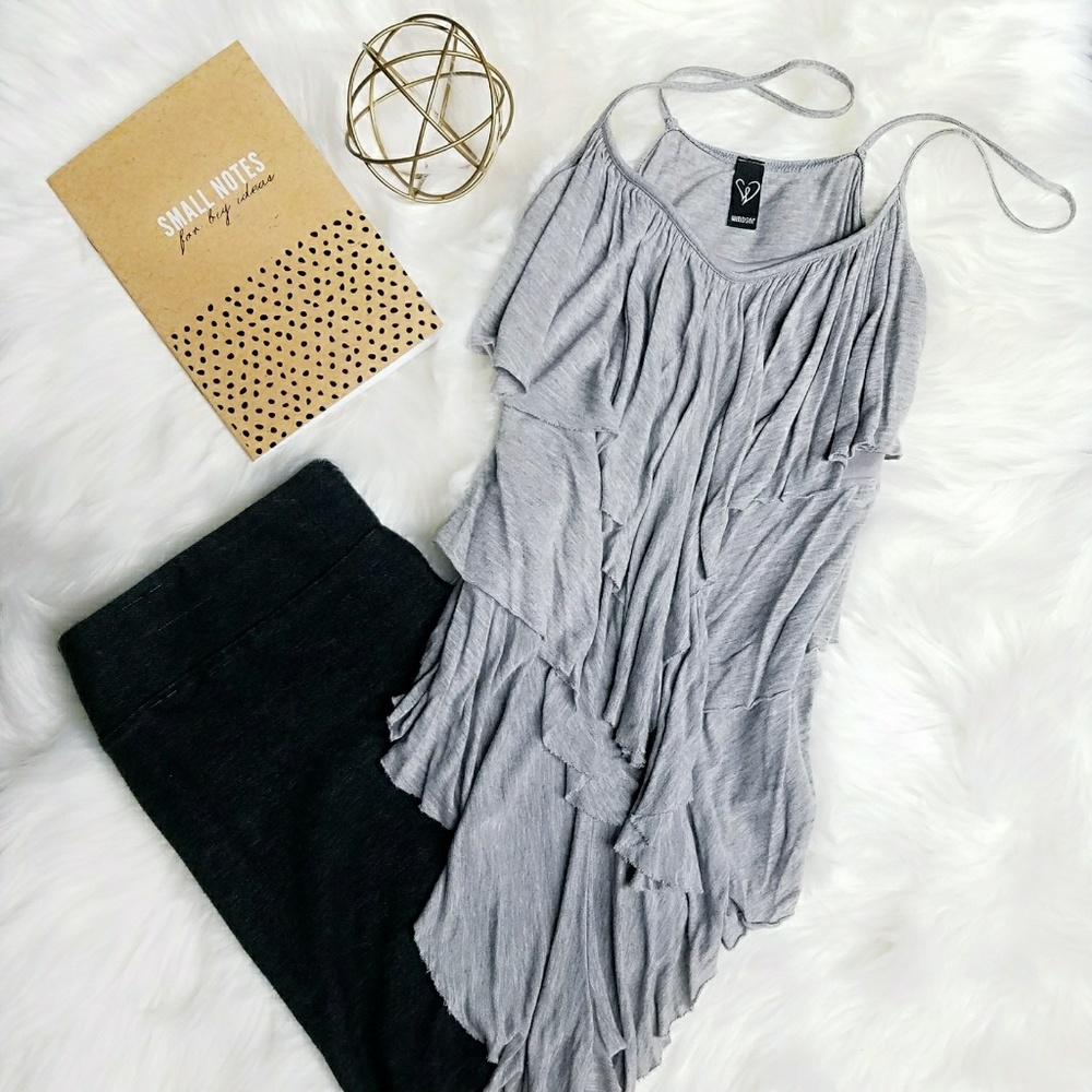 Gray Ruffle Top Small